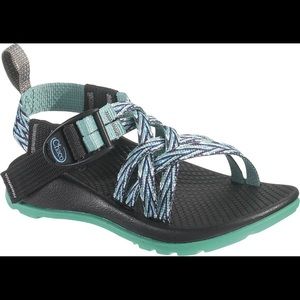 kids chacos (fits like a women’s 7)